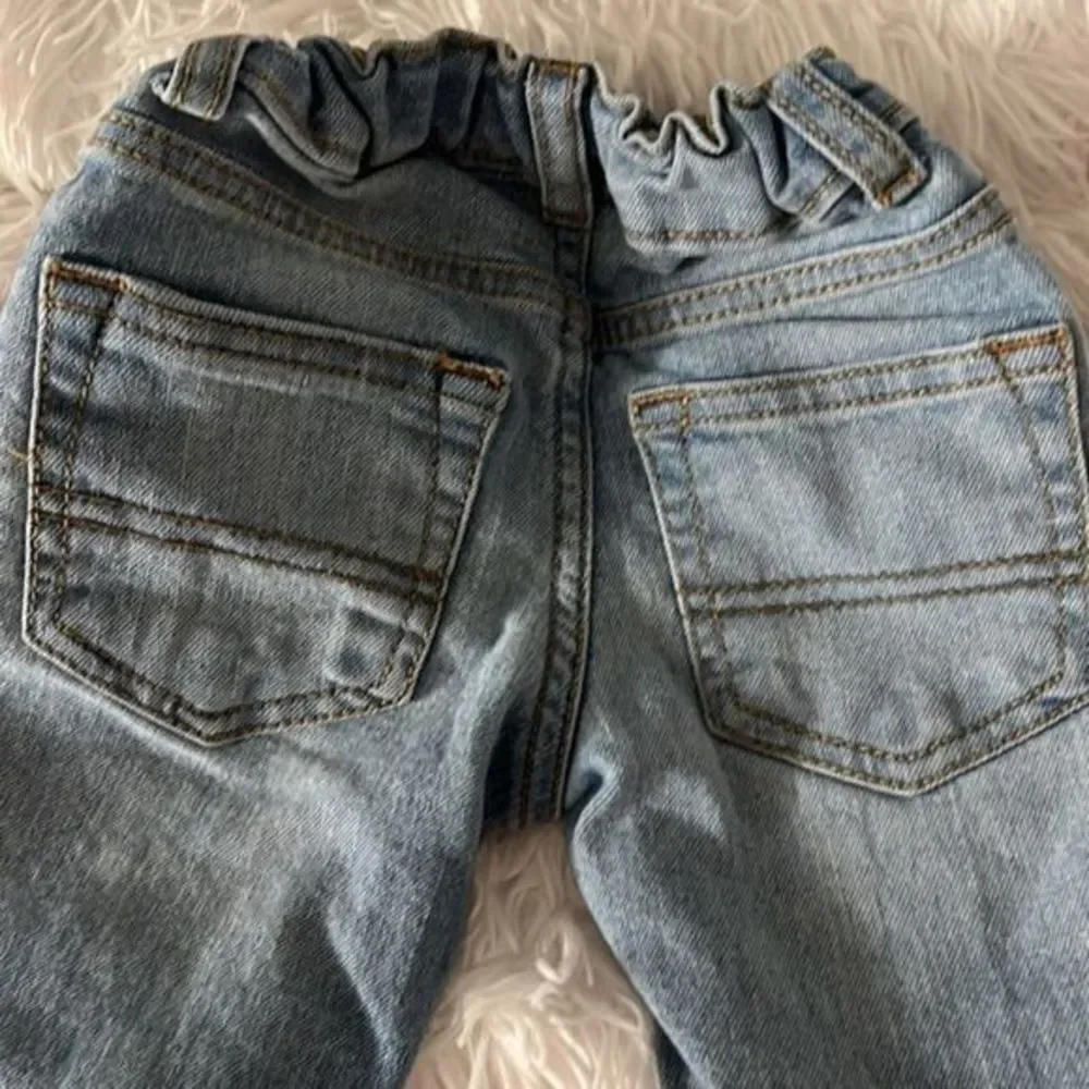 OshKosh B'gosh‎